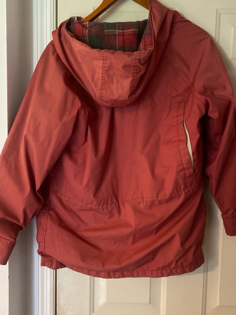Woolrich Women's Pink Vintage Hooded Utility Jacket Flannel Interior - Picture 2 of 8